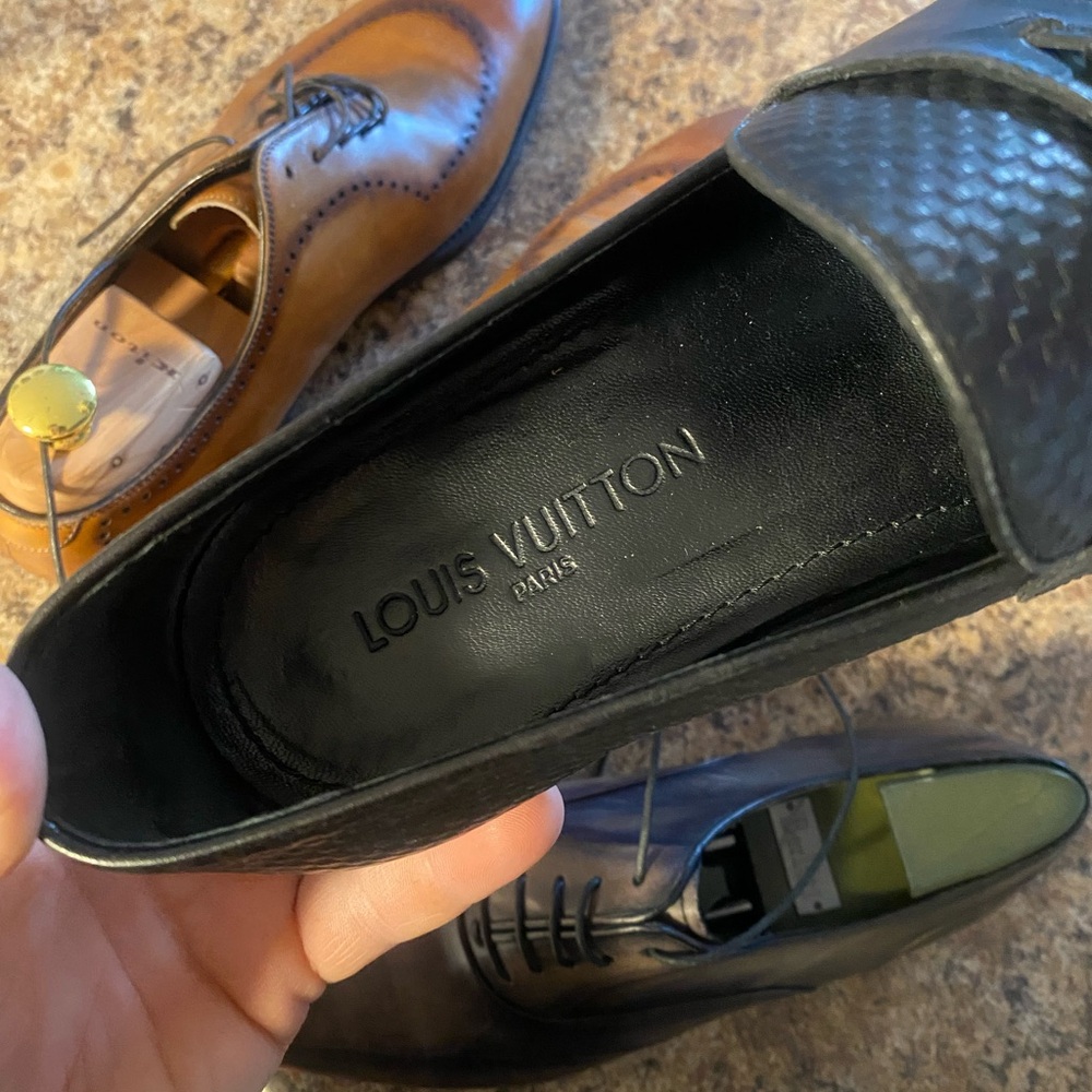 Men's Black Loafer - Picture 8 of 8